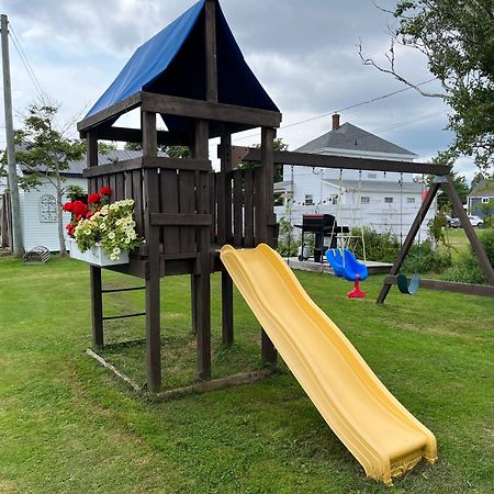 The Coastal Country House In New Brunswick Cape Tormentine エクステリア 写真